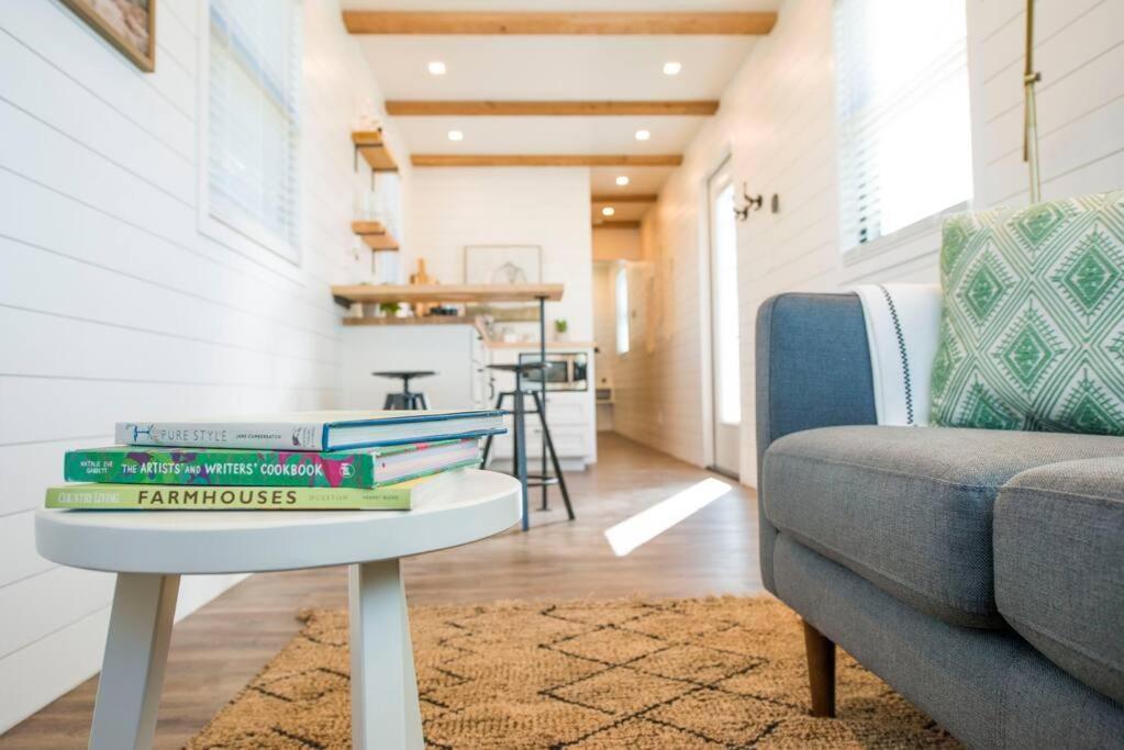 Bellmead Container Home With Rooftop Views And Pickleball-Pecan Grove מראה חיצוני תמונה
