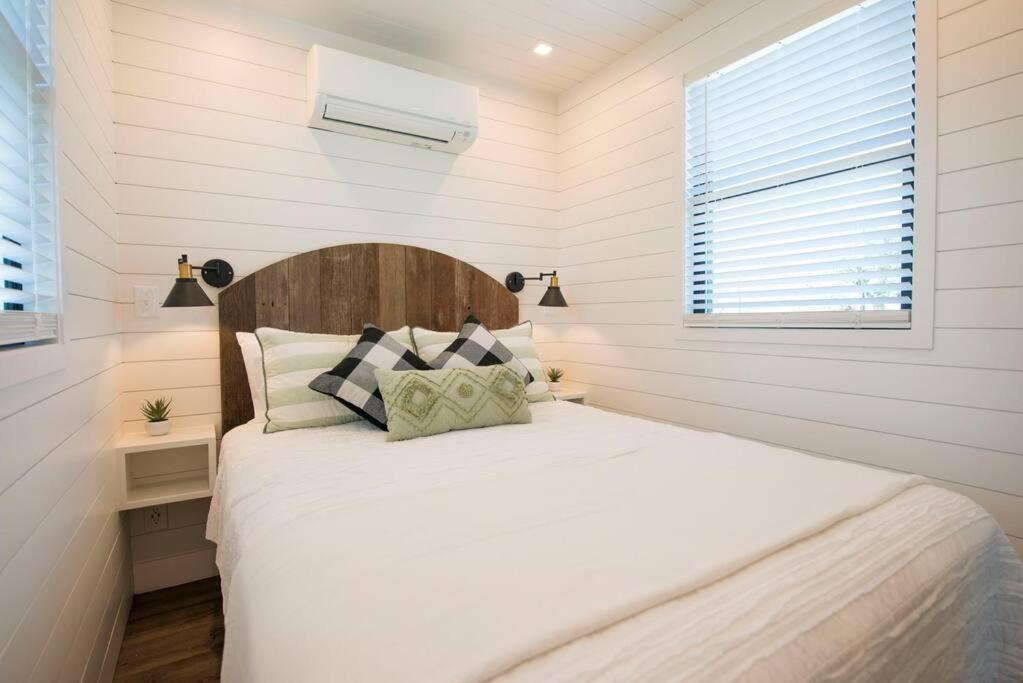 Bellmead Container Home With Rooftop Views And Pickleball-Pecan Grove מראה חיצוני תמונה